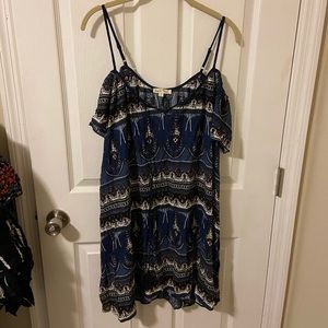 Off the Shoulder Shift Dress